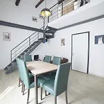 Ruote Apartman *